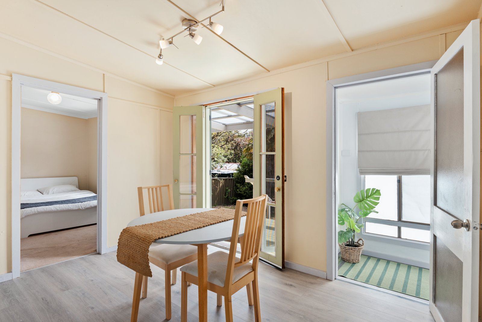 5 Mulga Street CAPTAINS FLAT 3