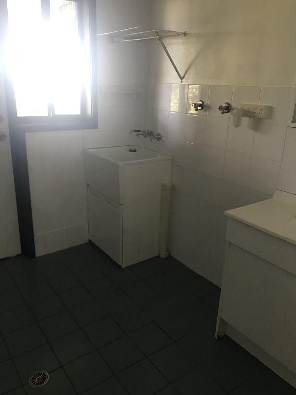 5 Myan Close CORLETTE 18