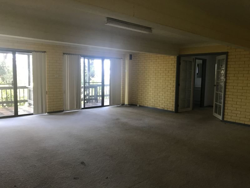 5 Myan Close CORLETTE 22