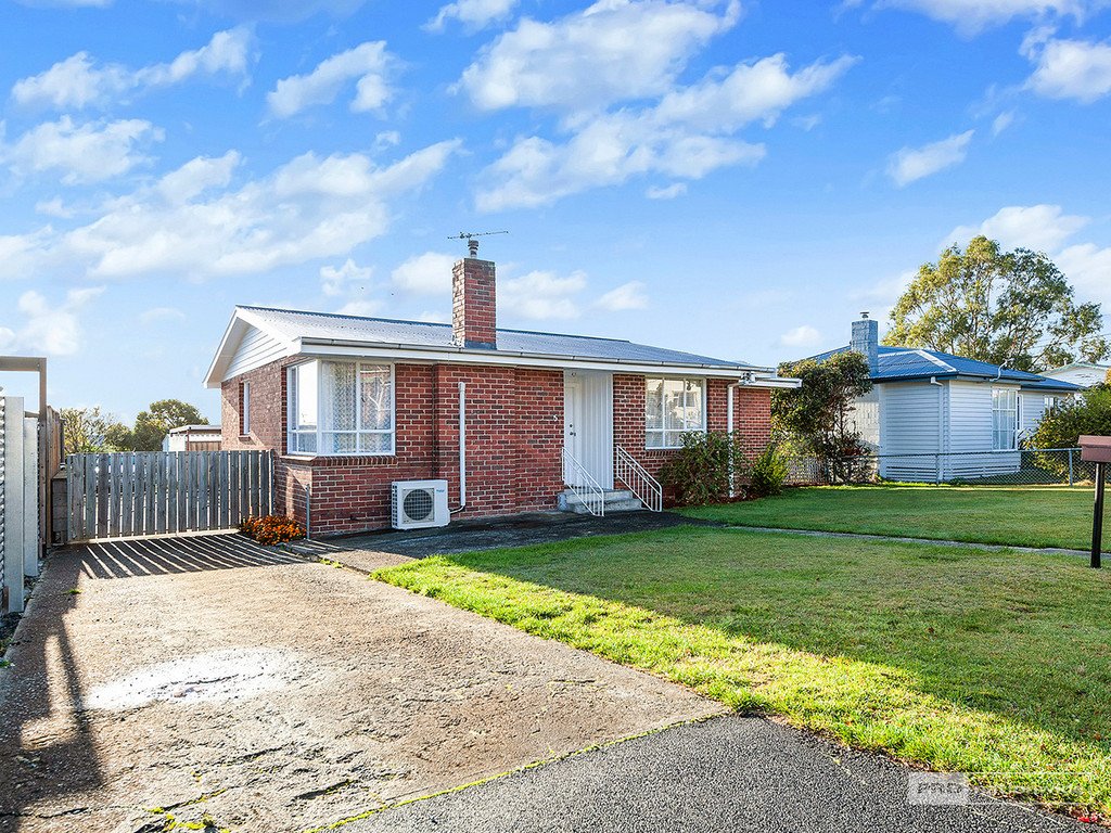 5 Myella Drive BERRIEDALE 14