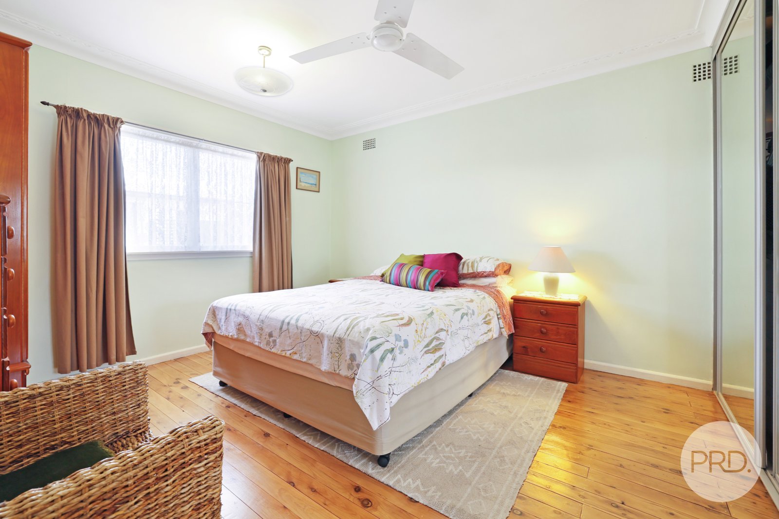 5 Nancy Street TAMWORTH 12