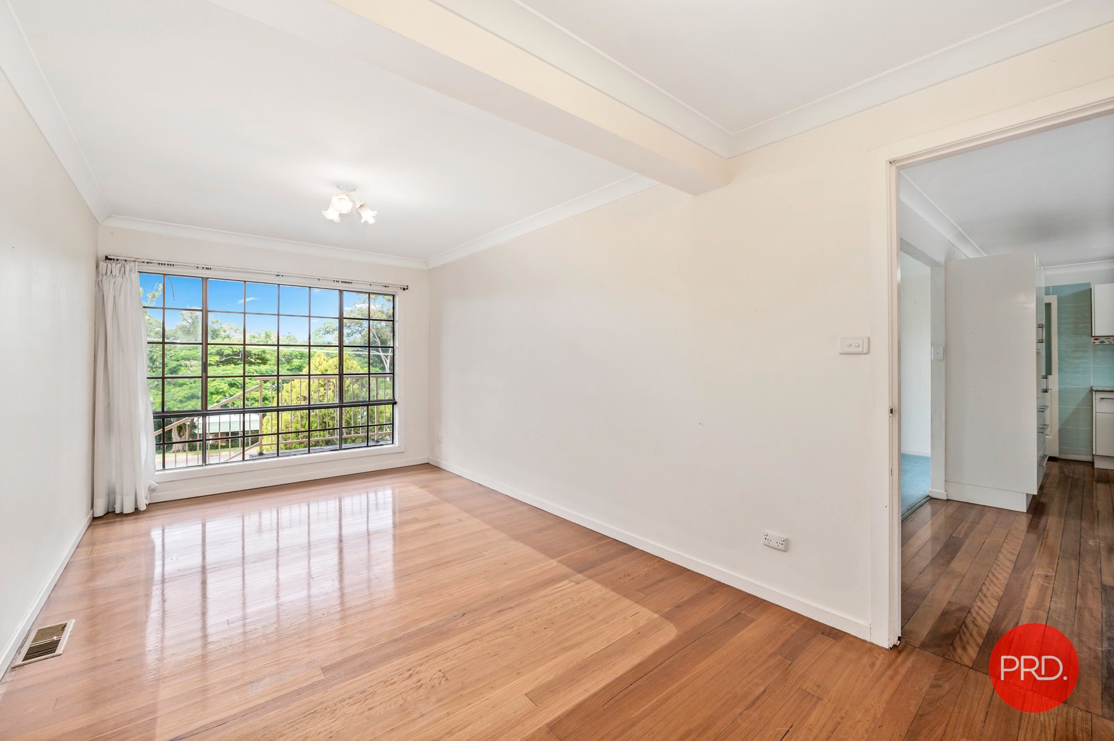 5 Nardie Street SAPPHIRE BEACH 5