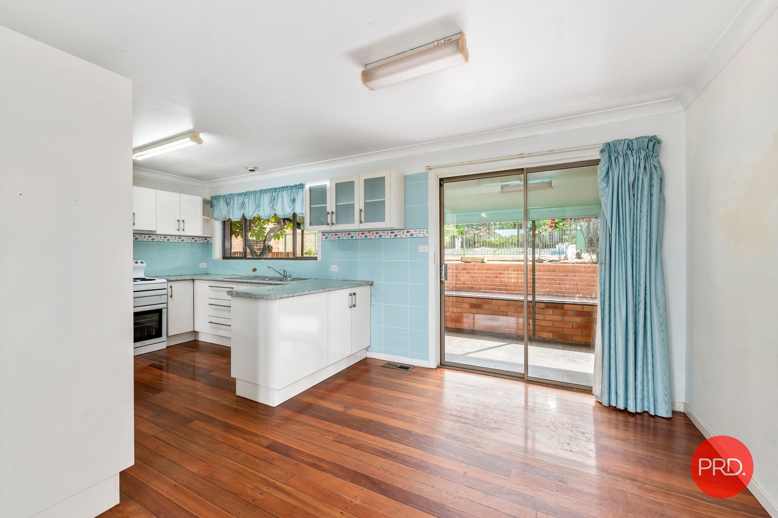 5 Nardie Street SAPPHIRE BEACH 7