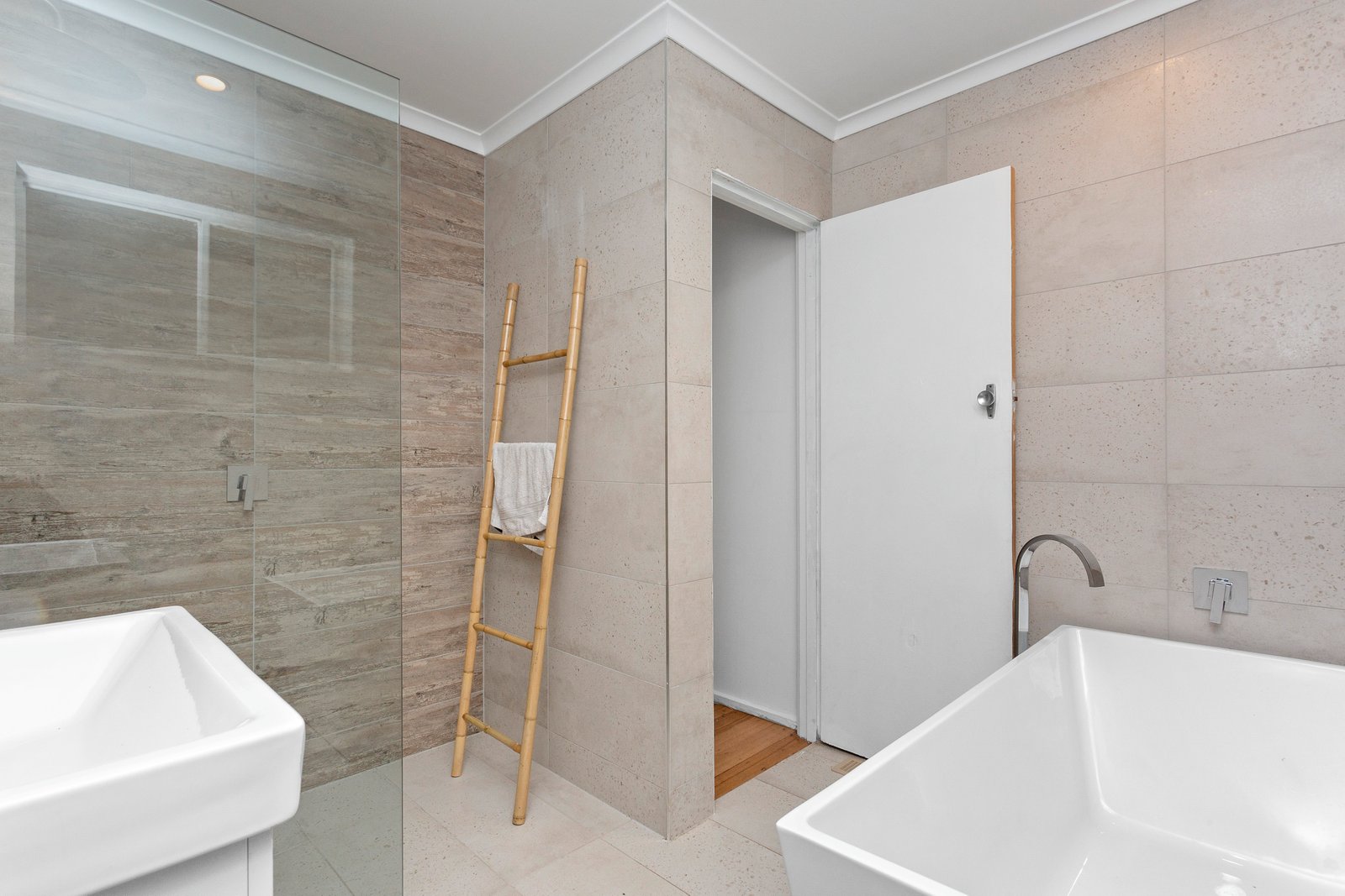 Gallery: 5 Narrumburn Road