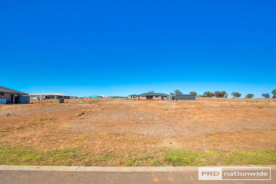 5 Nash Street TAMWORTH 6