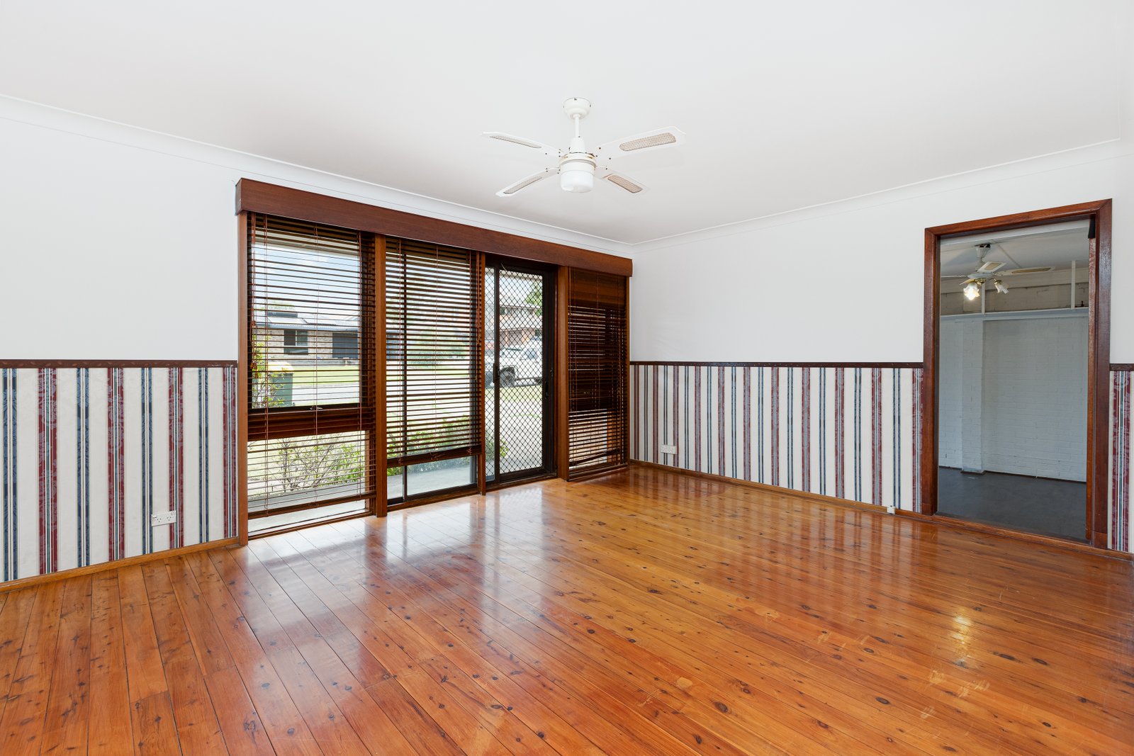 5 Nathan Close METFORD 6