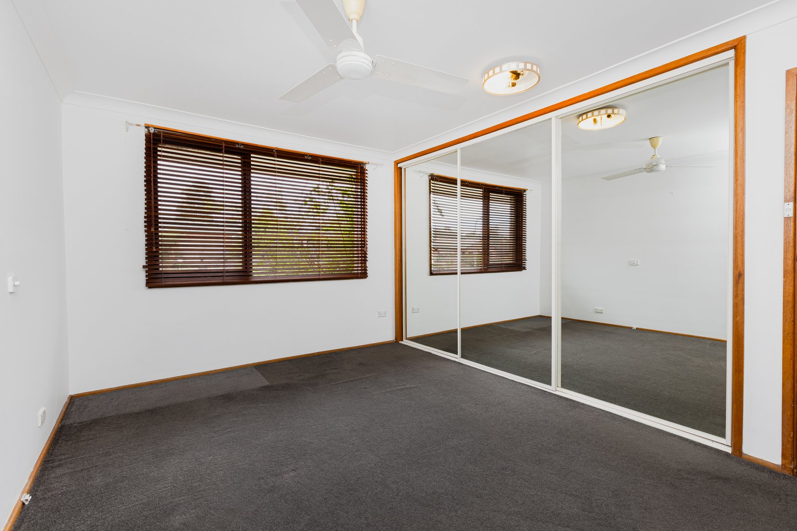 5 Nathan Close METFORD 12
