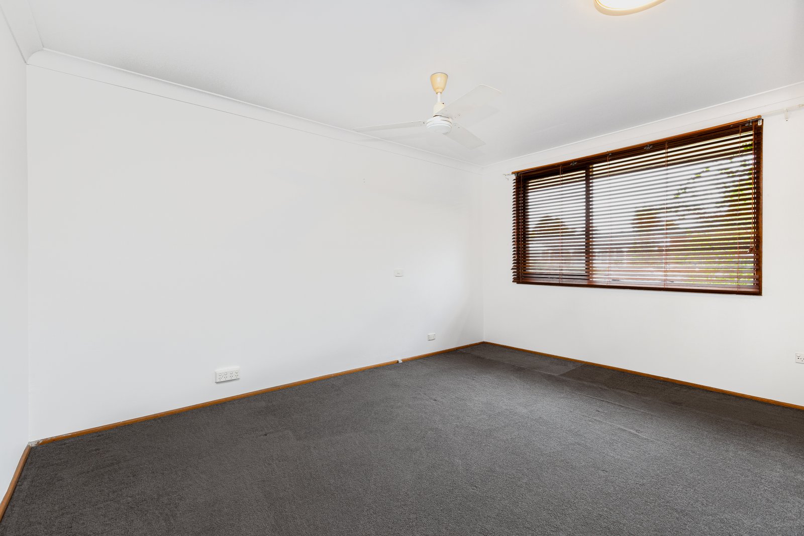 5 Nathan Close METFORD 13