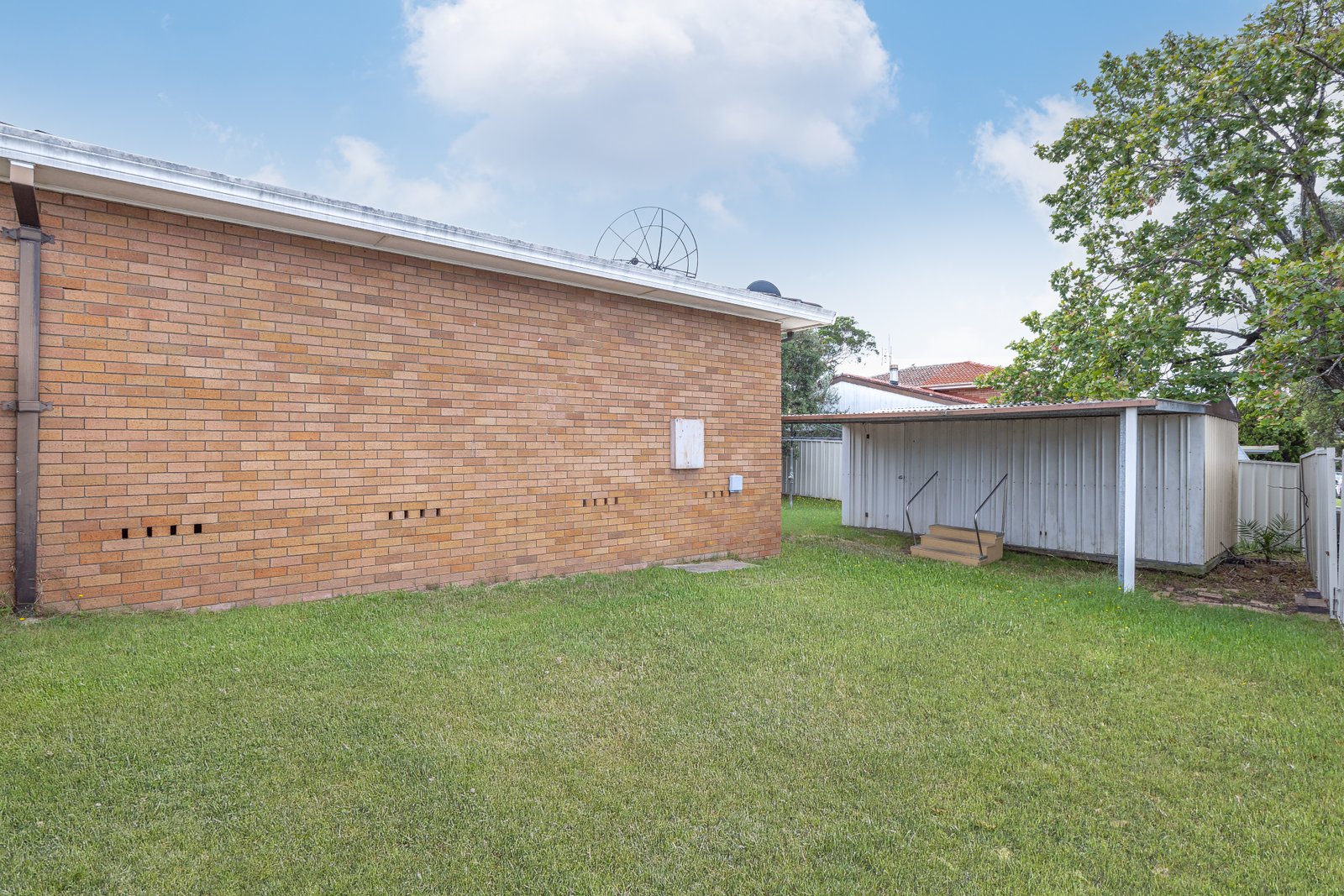 5 Nathan Close METFORD 18
