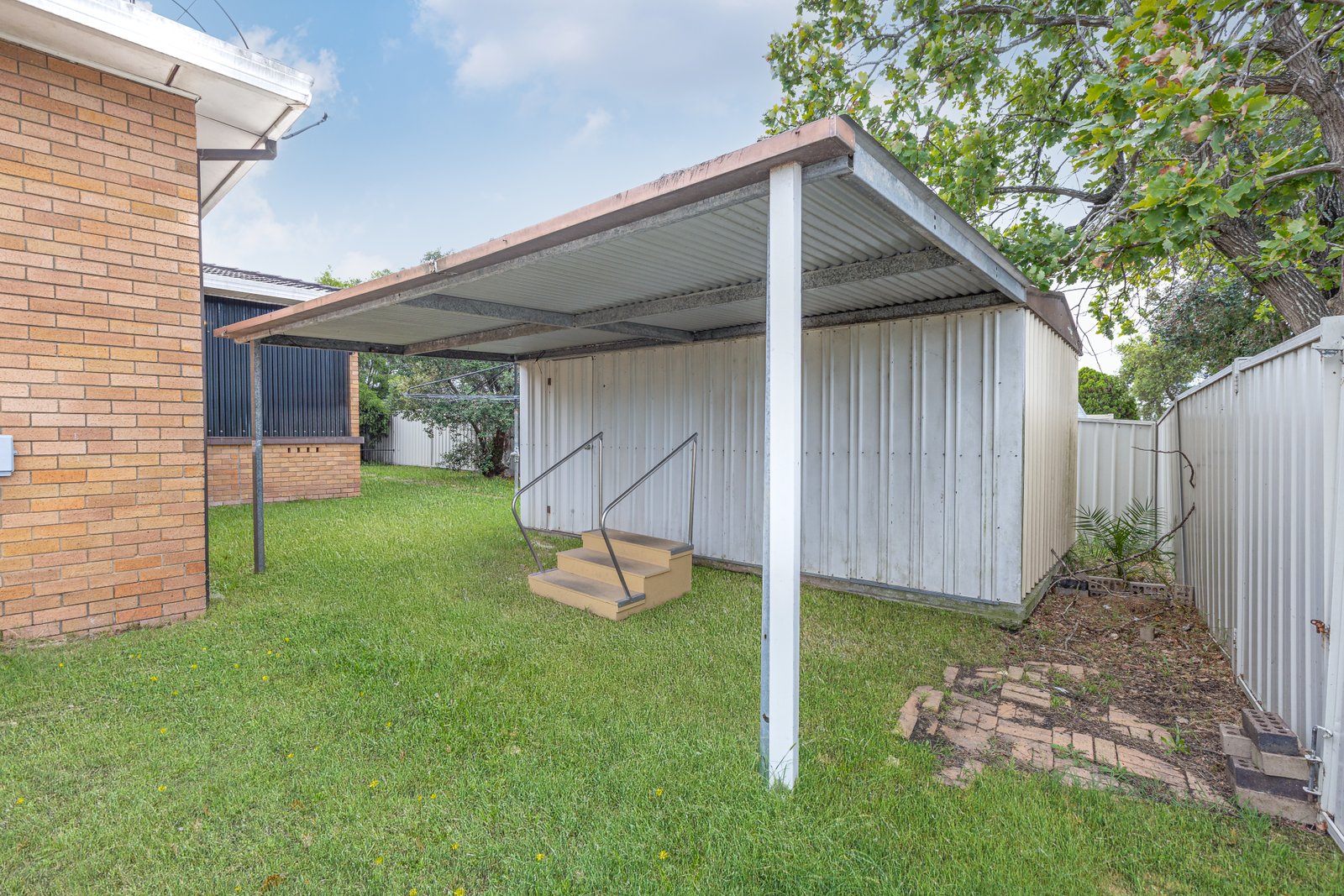 5 Nathan Close METFORD 21