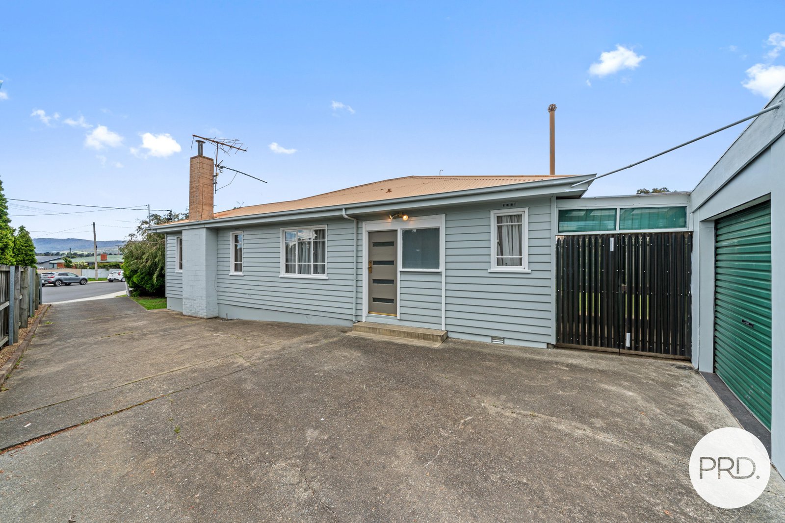 5 Neera Court BERRIEDALE 12