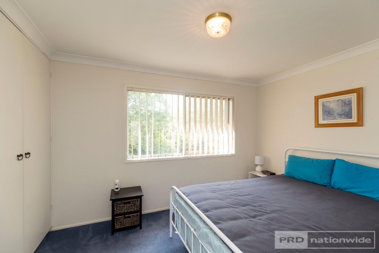 5 Neill Street ADELONG 6