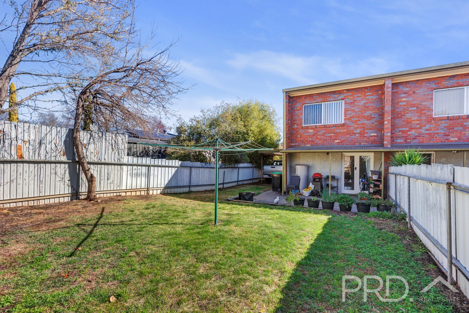 5 Neill Street ADELONG 11