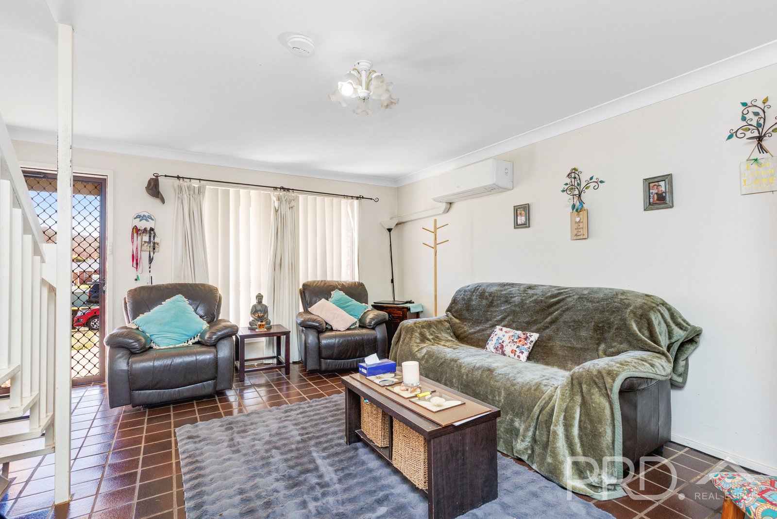 5 Neill Street ADELONG 15