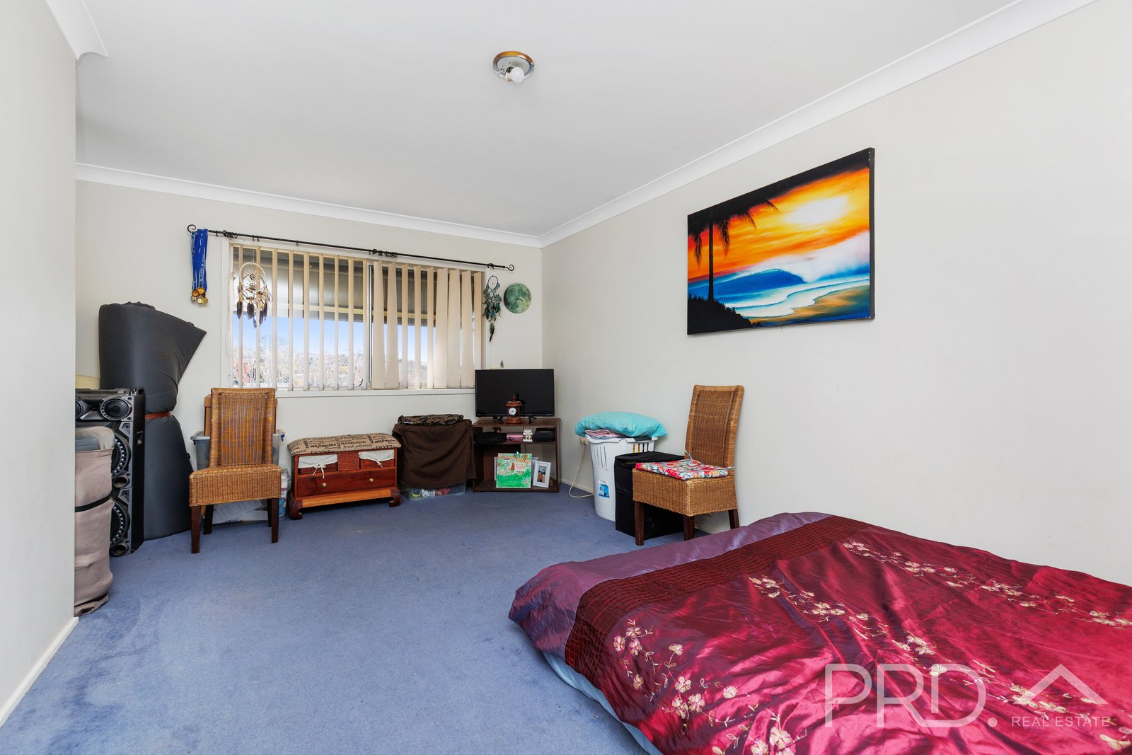 5 Neill Street ADELONG 17