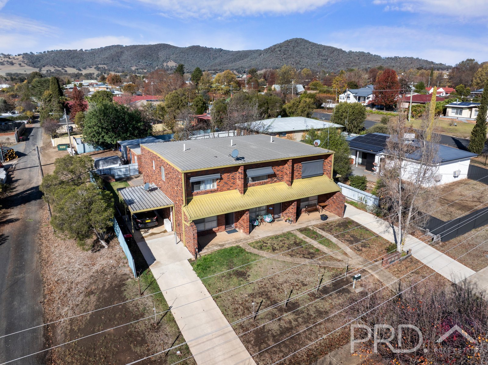 5 Neill Street ADELONG 27