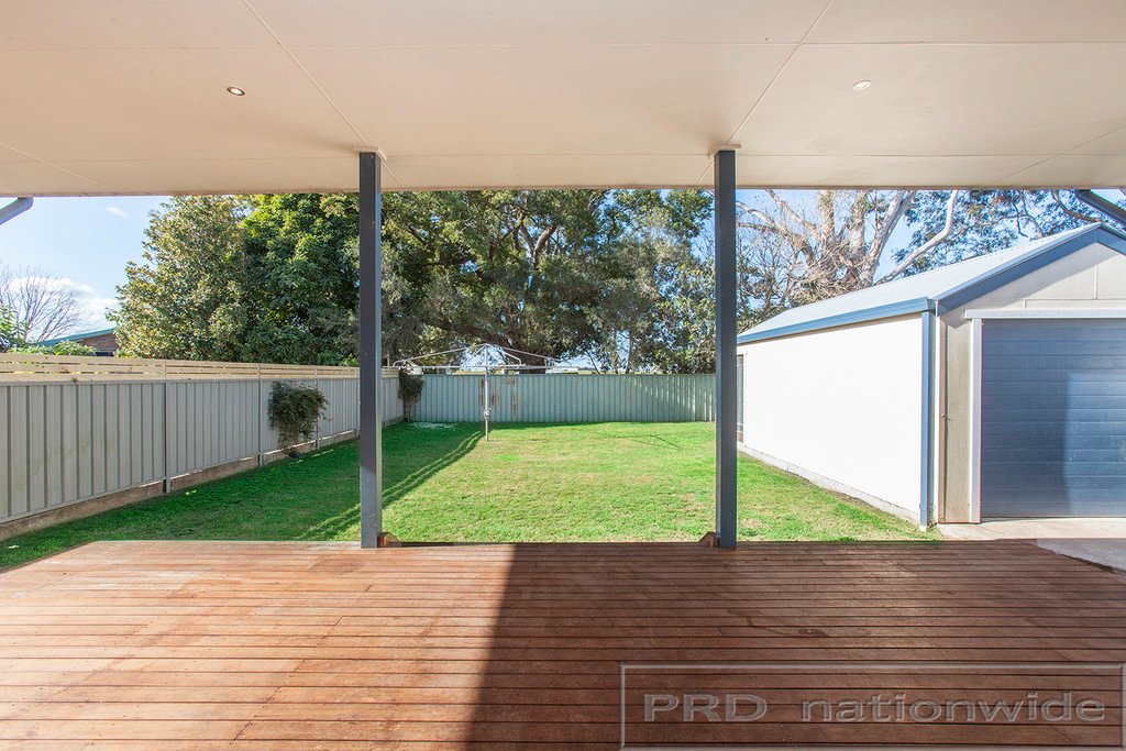 5 Nichols Street LORN 17