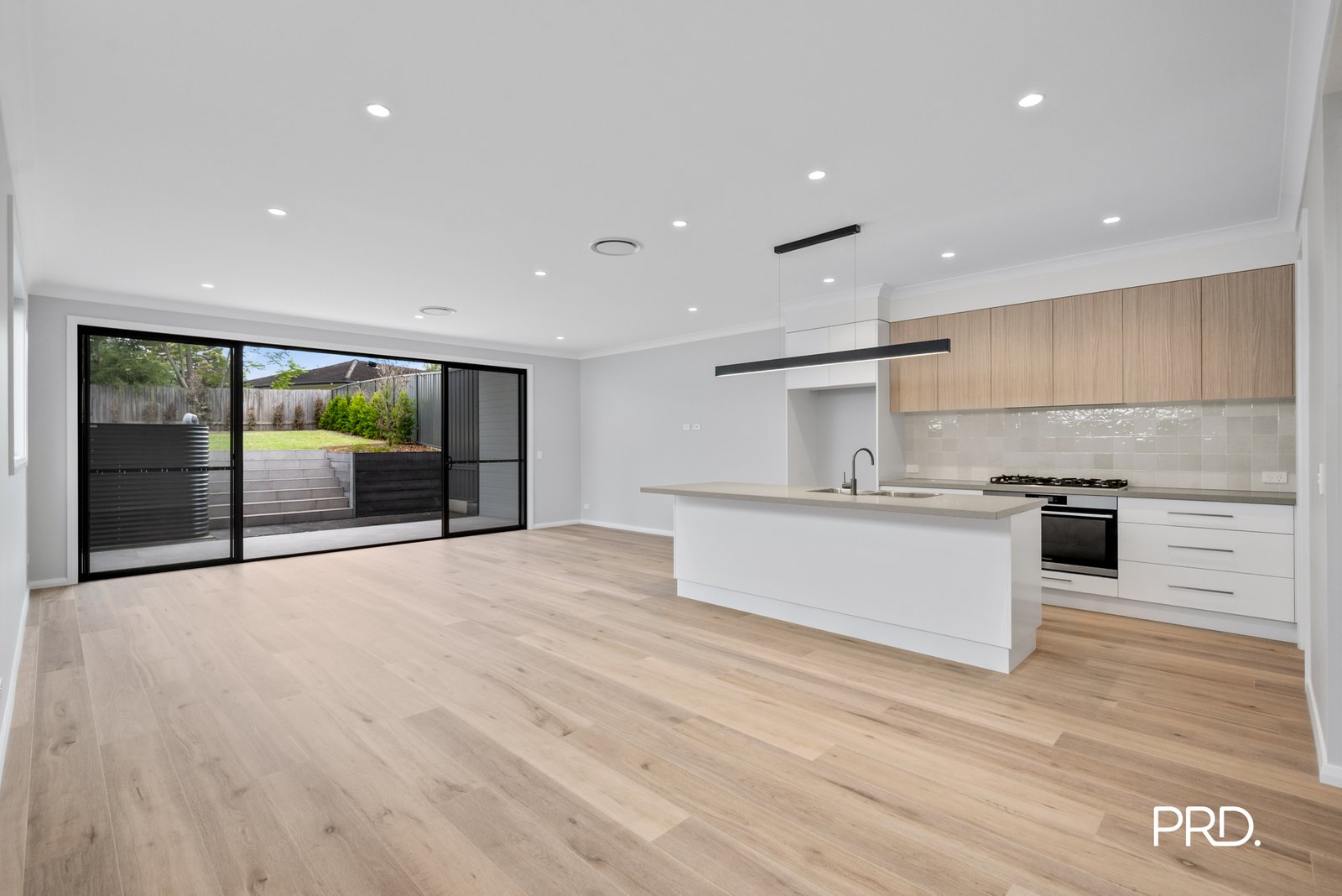 5 Nightingale Dr  Blaxland 4