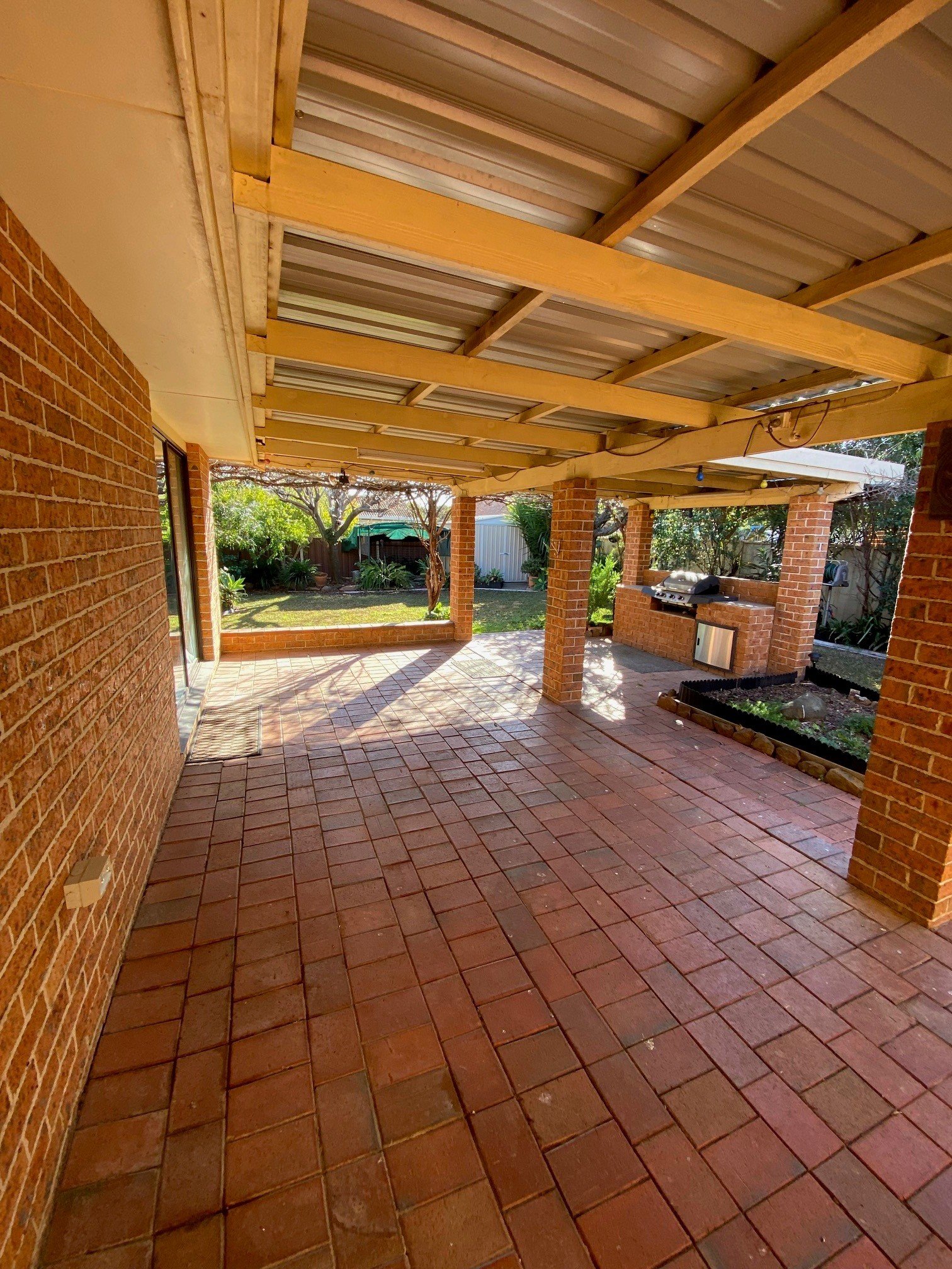5 Noonga Crescent HILLVUE 12
