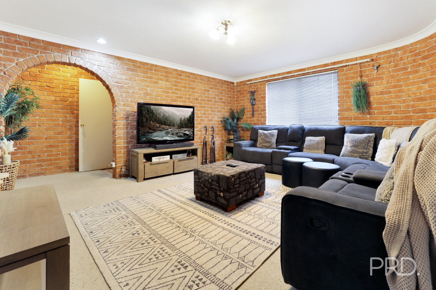5 Noonga Crescent TAMWORTH 3