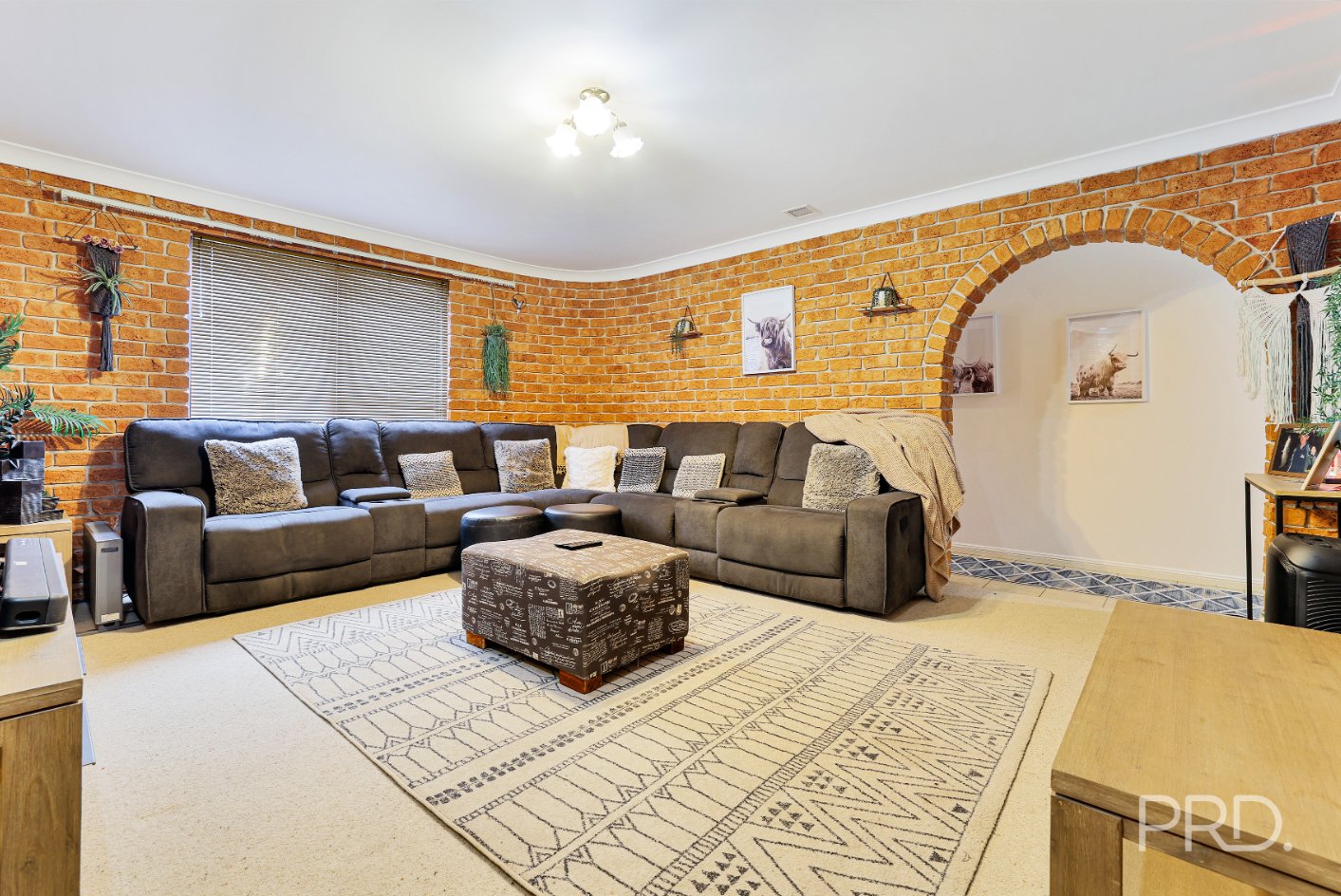 5 Noonga Crescent TAMWORTH 4