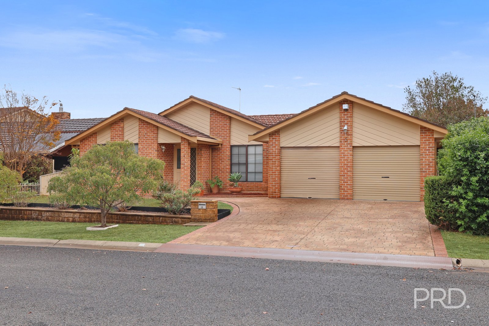 5 Noonga Crescent TAMWORTH 2
