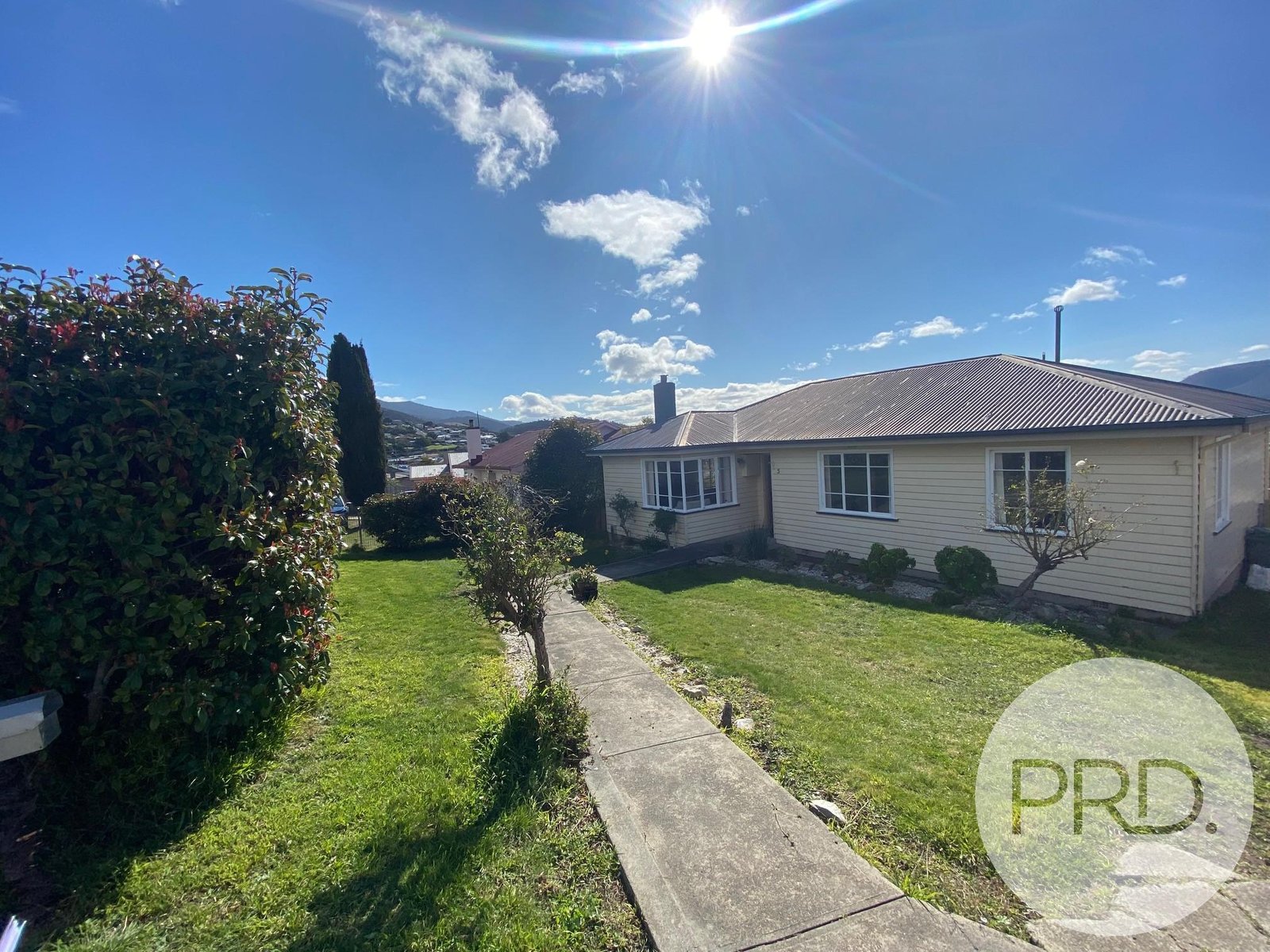 5 Norman Circle GLENORCHY 1