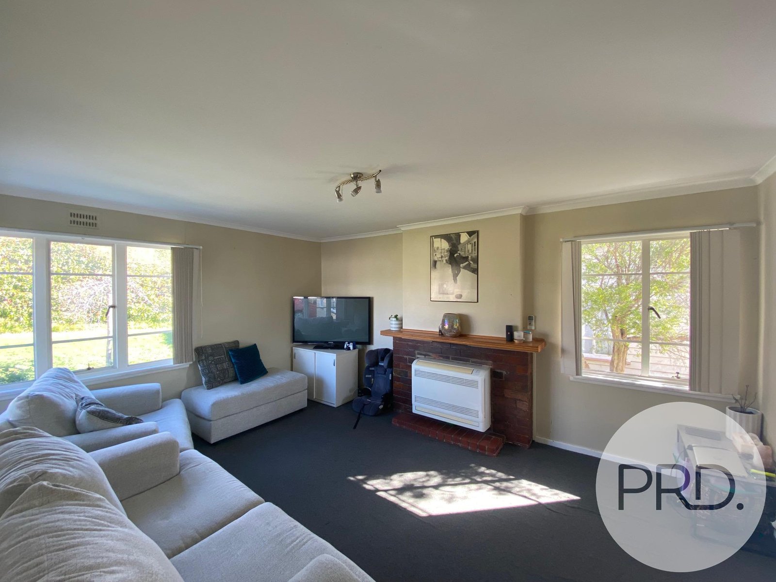 5 Norman Circle GLENORCHY 2