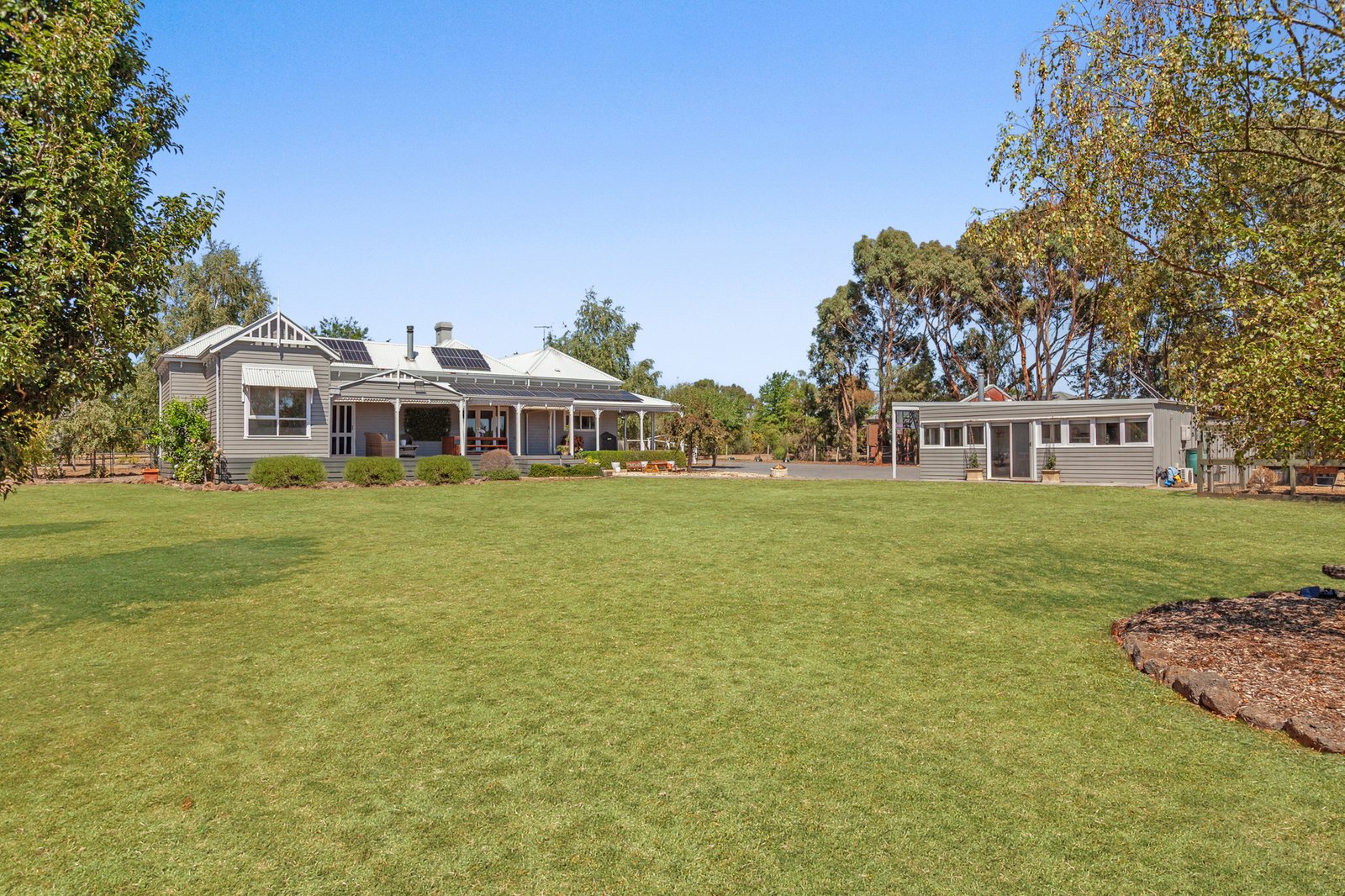 Gallery: 5 Oak Court