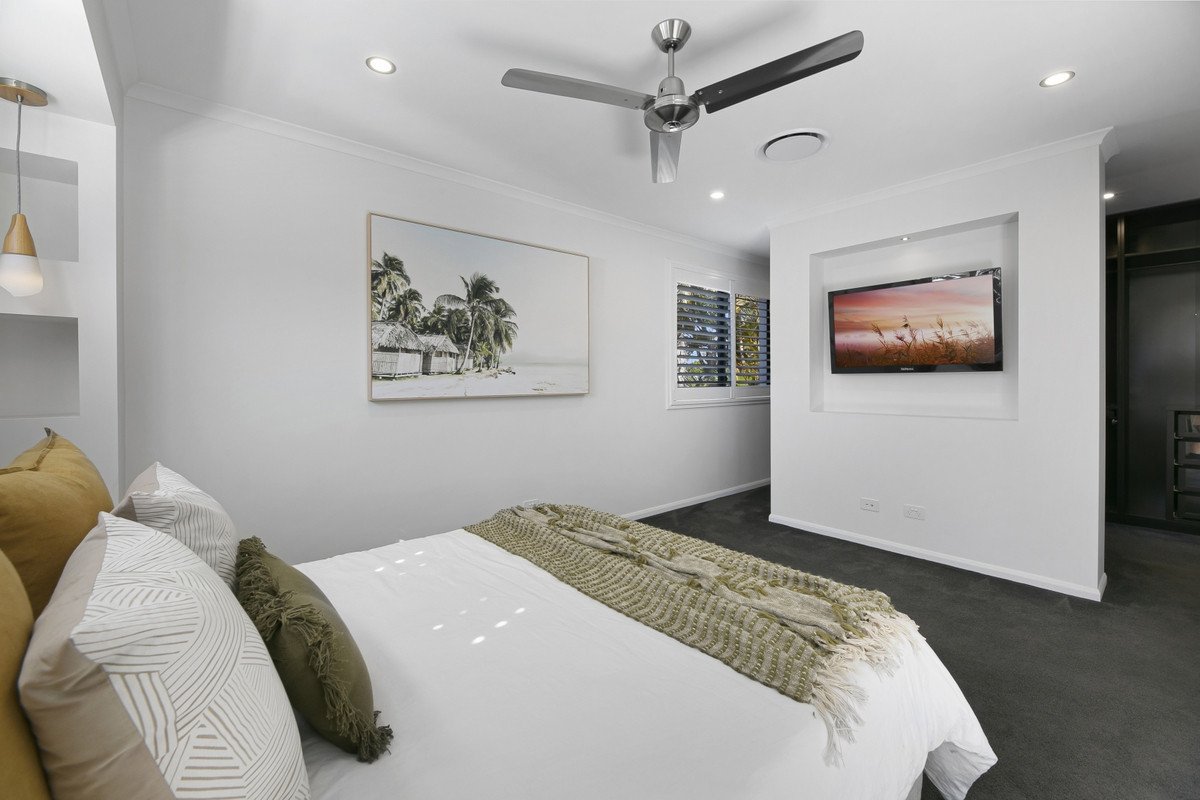 5 Oakwood Tce  Palm Beach 13