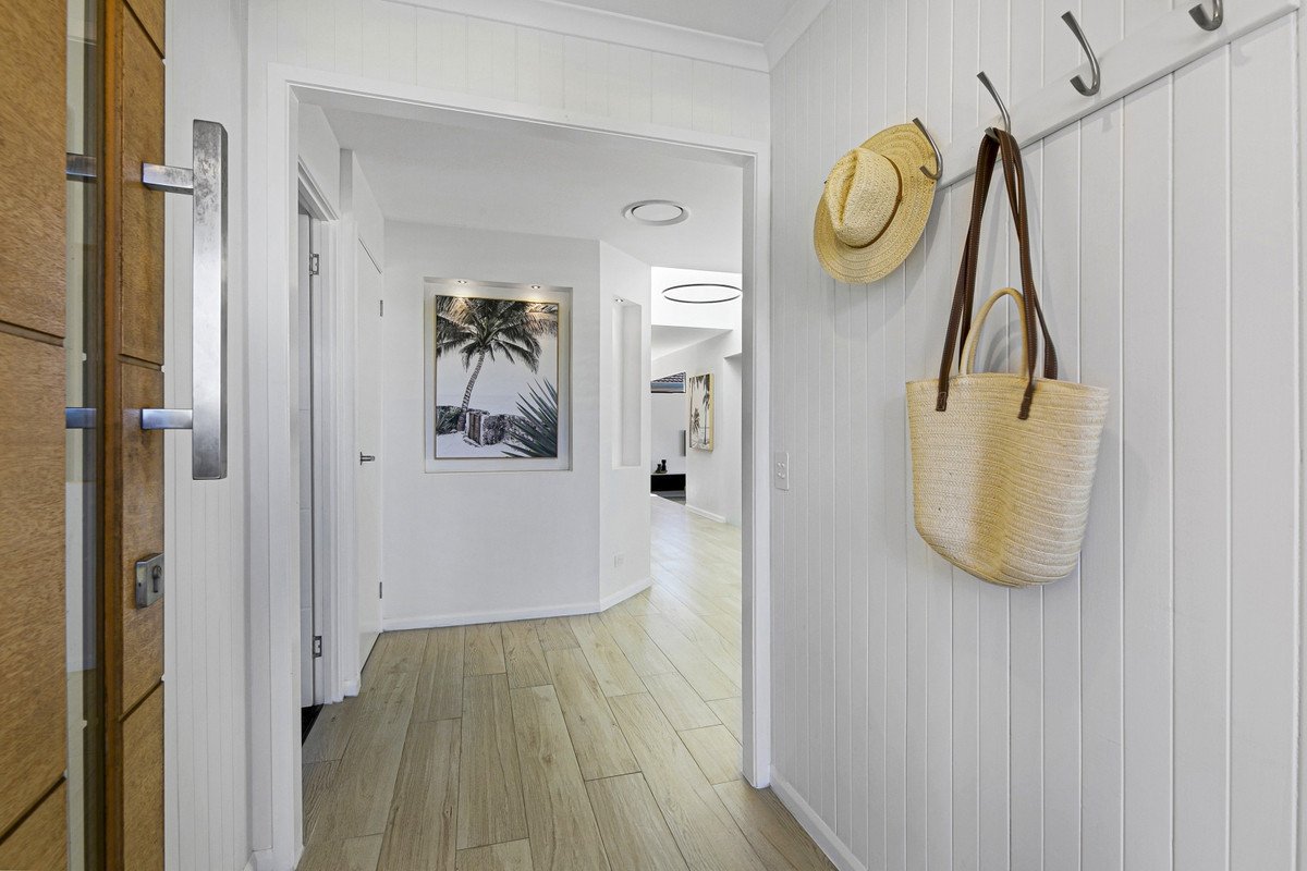 5 Oakwood Tce  Palm Beach 21