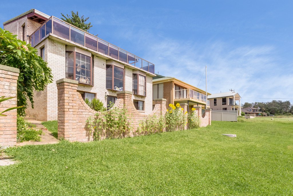 5 Ocean Street FISHERMANS BAY 19