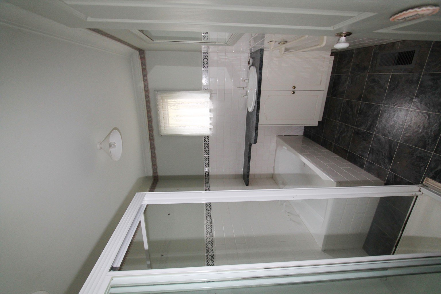 5 Oddie Street LAKE WENDOUREE 4