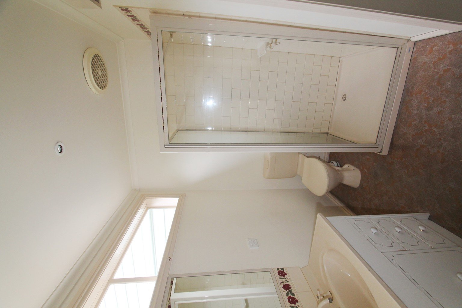 5 Oddie Street LAKE WENDOUREE 8