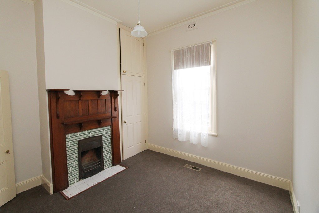 5 Oddie Street LAKE WENDOUREE 12