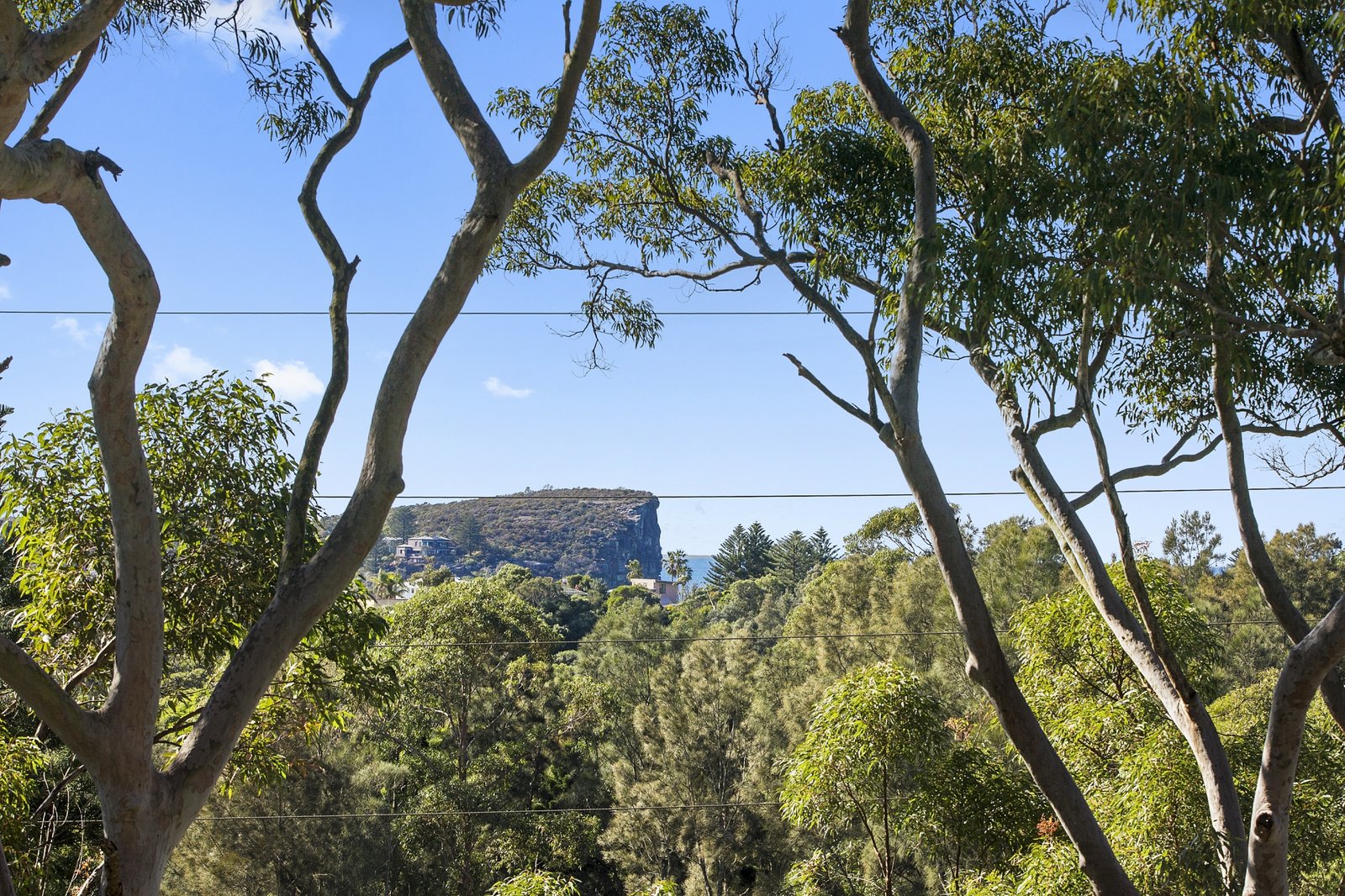 5 Old Barrenjoey Road, Avalon Beach NSW 2107
