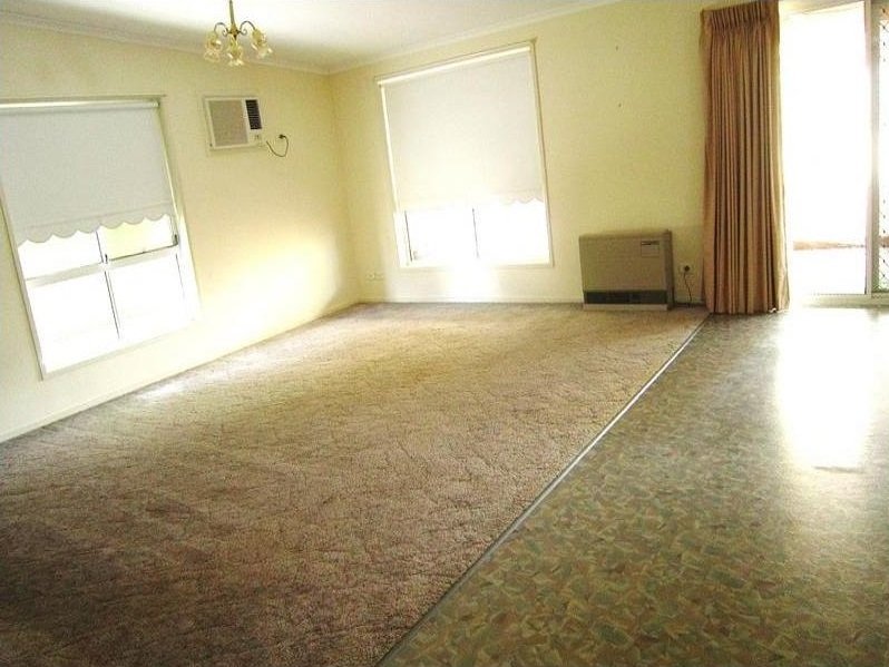 5 Olympic Parade KANGAROO FLAT 3