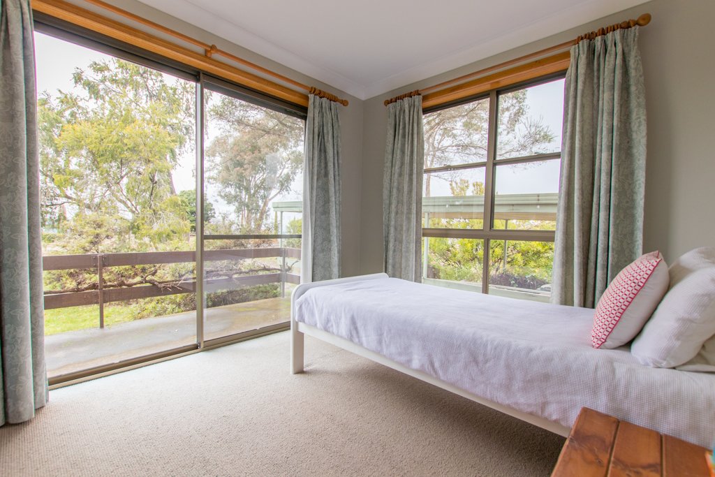 5 Orana Crescent TUMUT 13