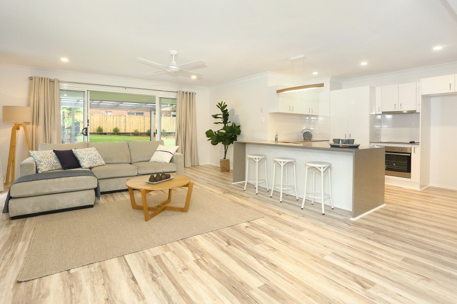 5 Orion Court MOLENDINAR 1