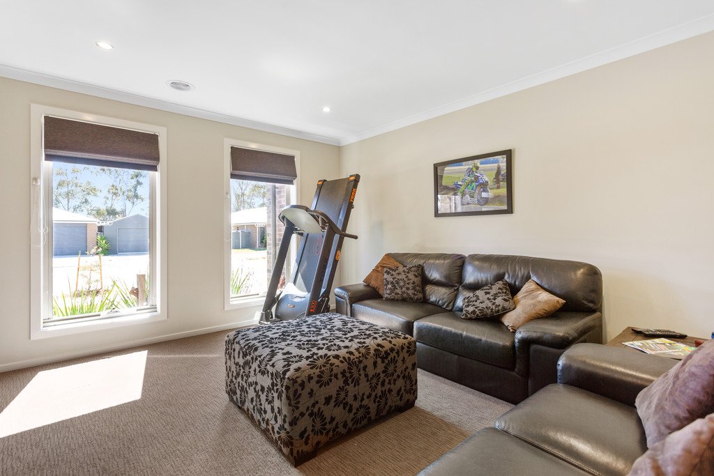 5 Ormond Drive MARONG 7