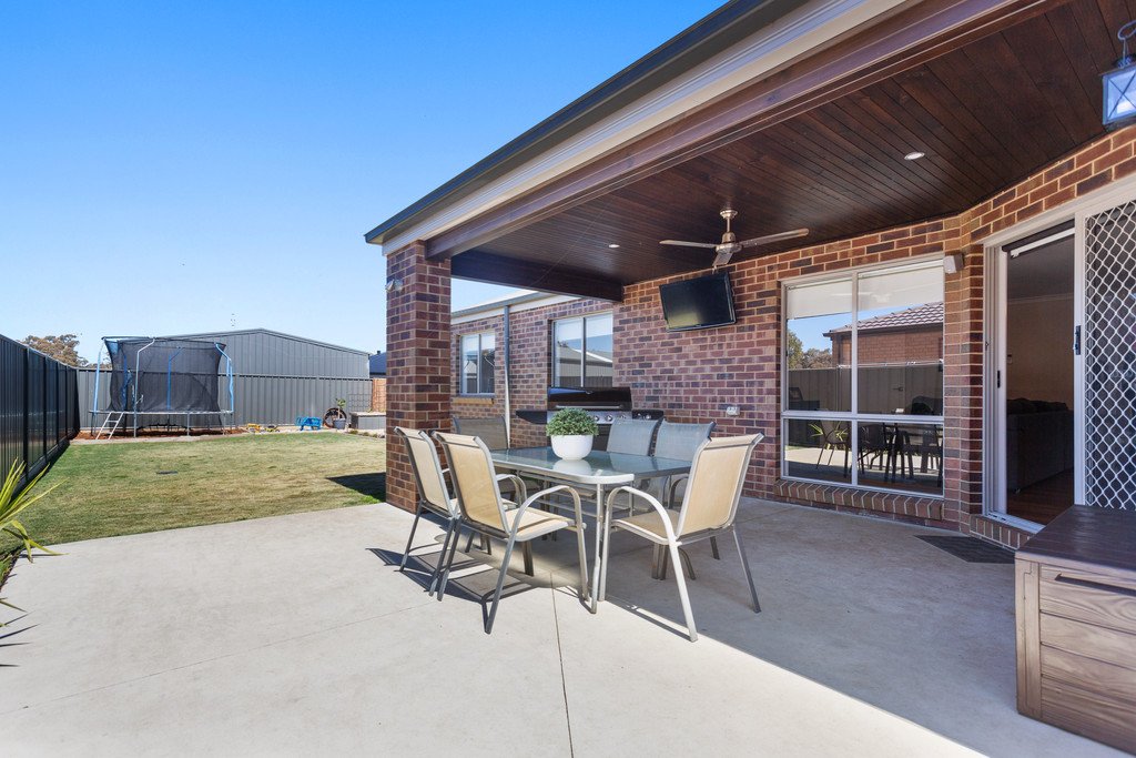 5 Ormond Drive MARONG 20