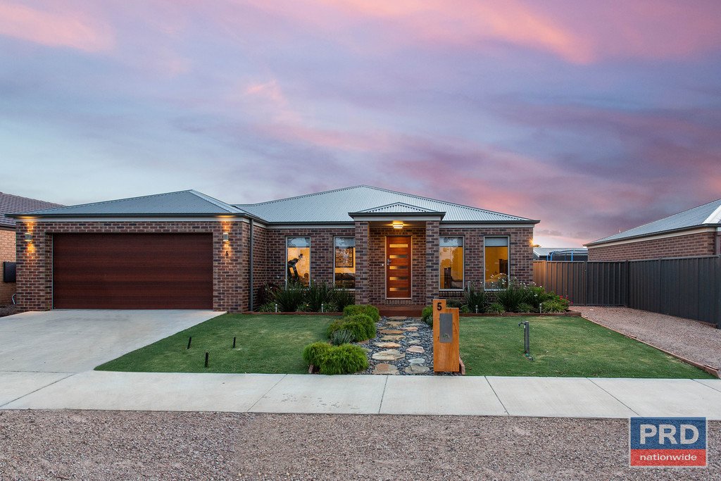 5 Ormond Drive MARONG 23