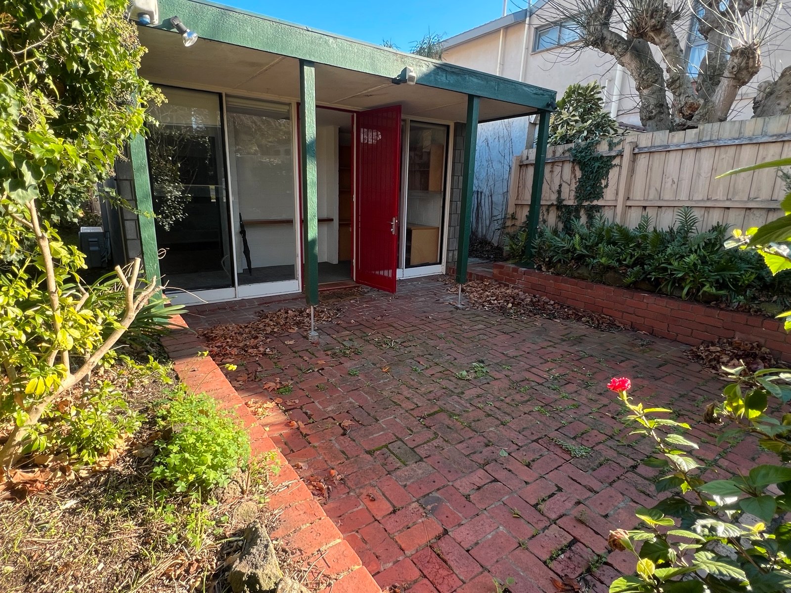 Real Estate and Property in 5 Orrong Road, Elsternwick, VIC