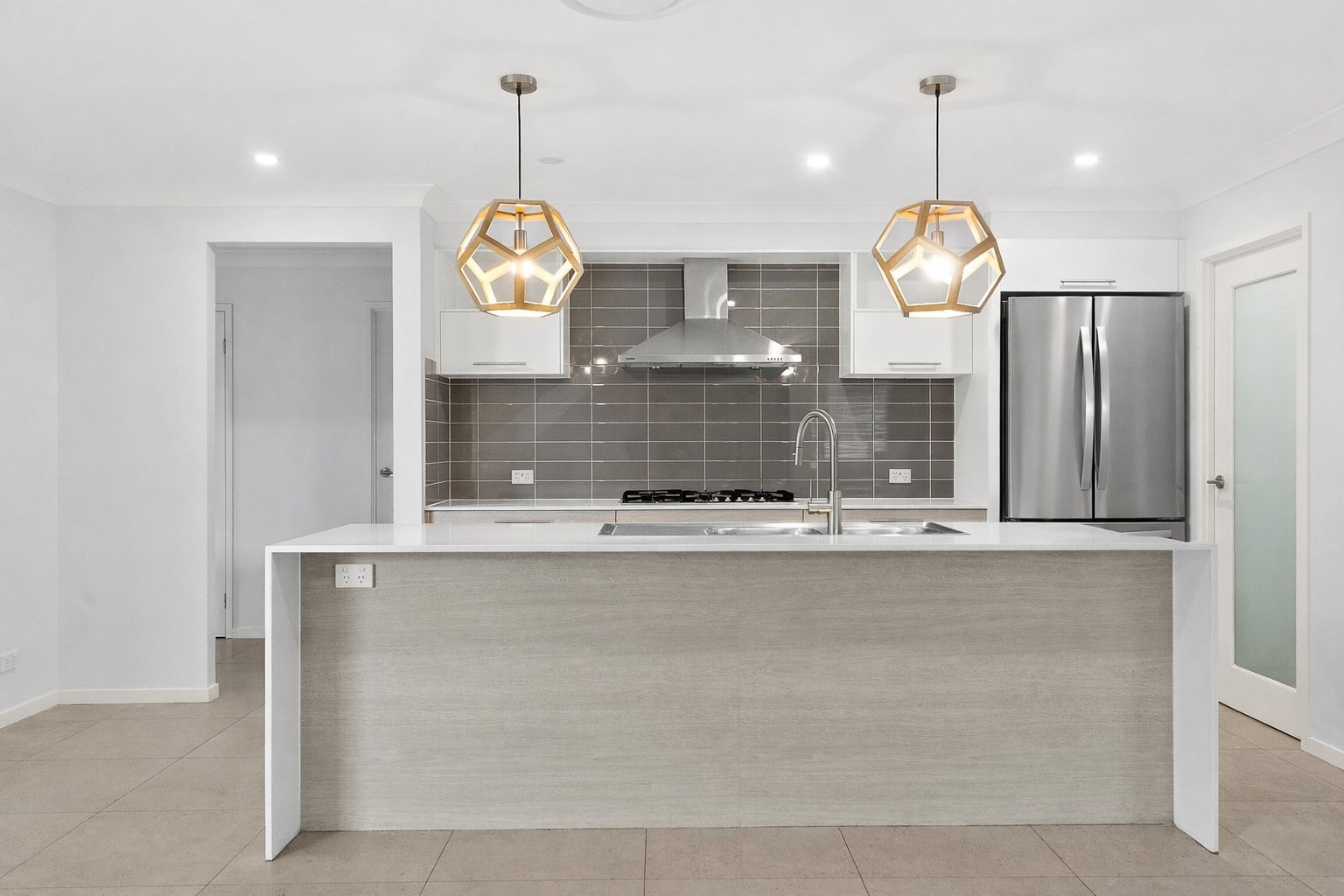 5 Osage Street HORSLEY 3