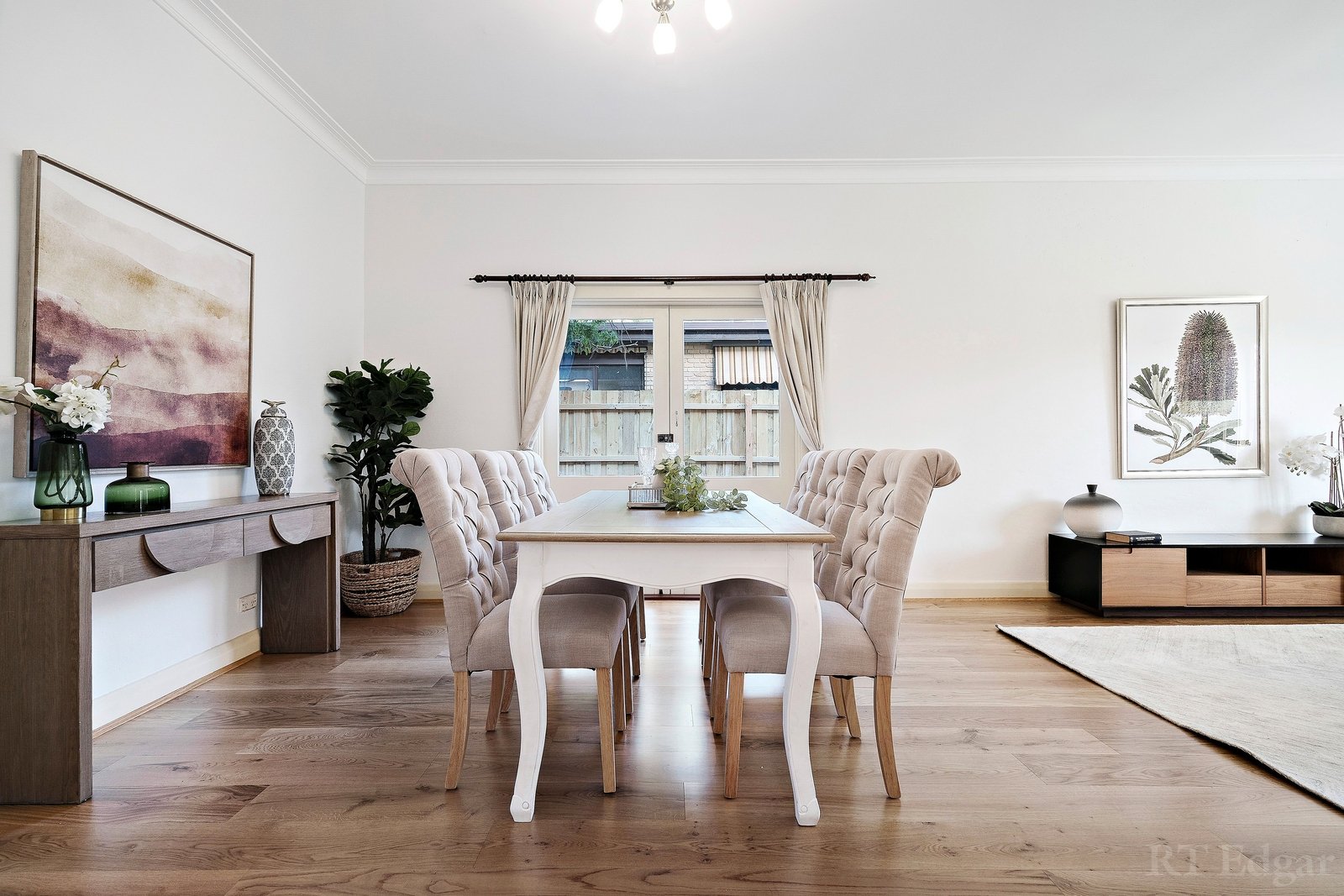 Real Estate and Property in 5 Oxford Street, Camberwell, VIC