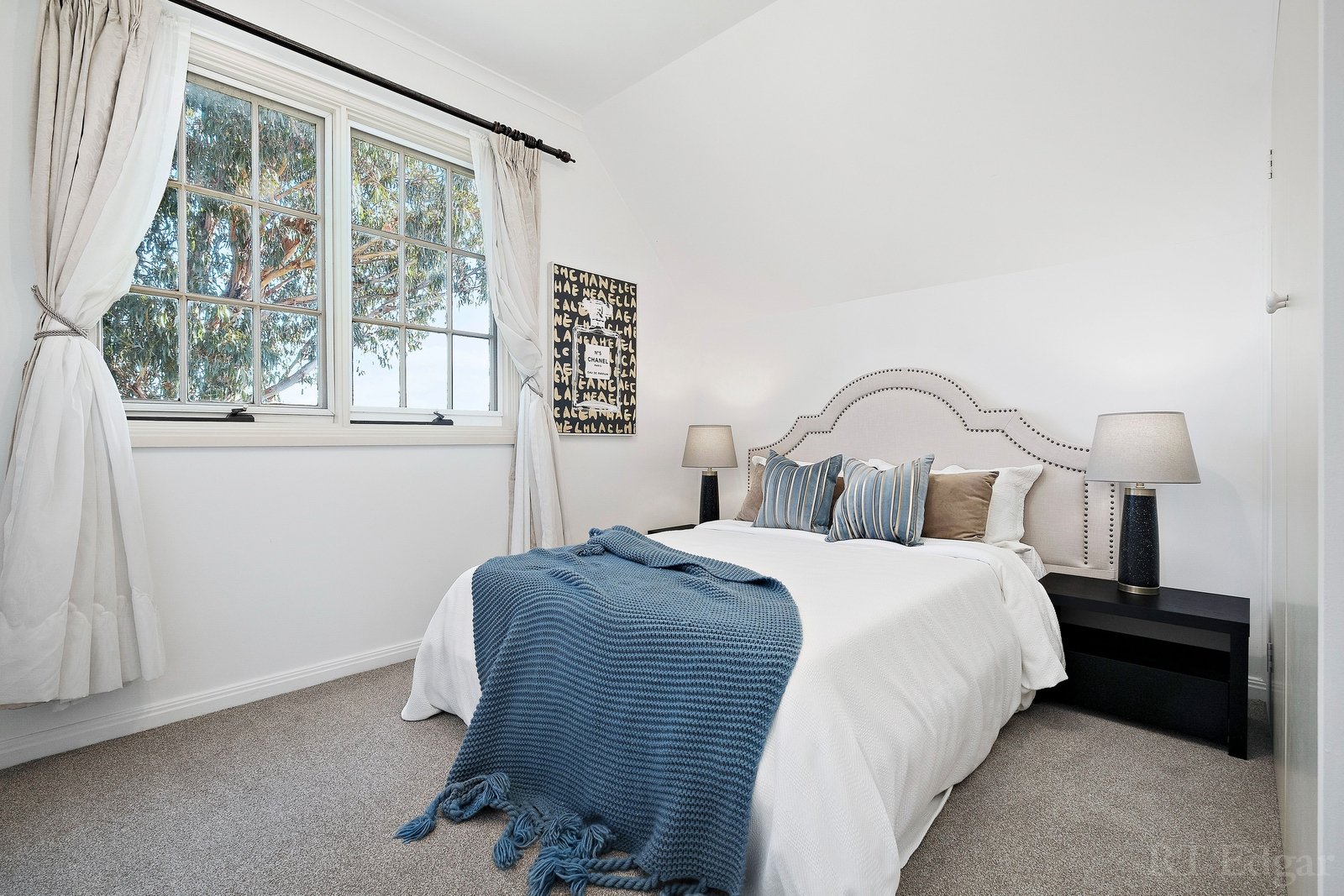 Real Estate and Property in 5 Oxford Street, Camberwell, VIC