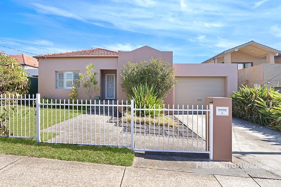 5 Panorama Road KINGSGROVE 1