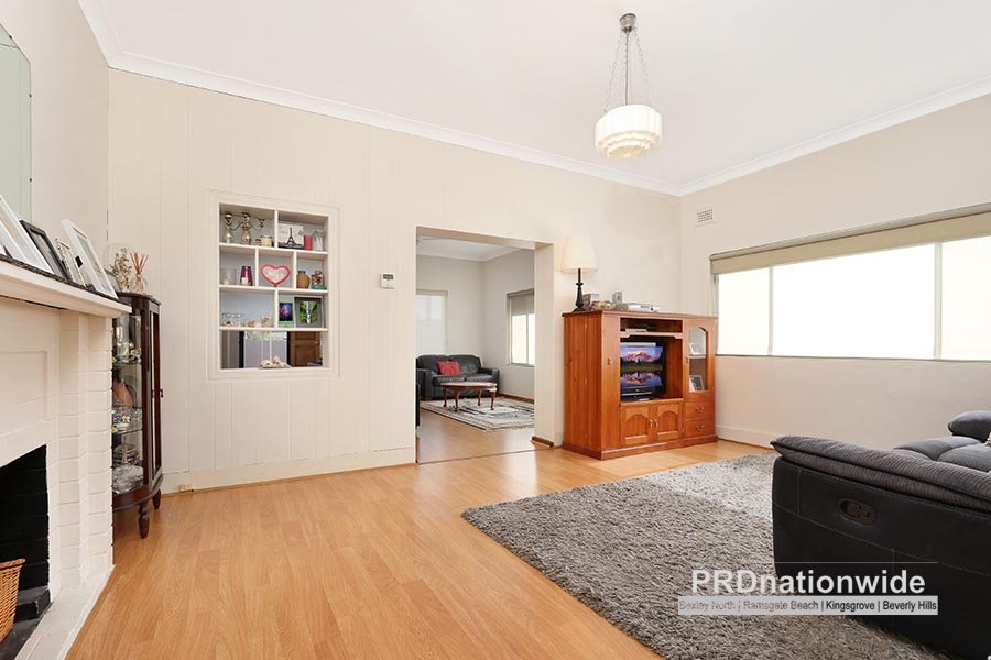 5 Panorama Road KINGSGROVE 3