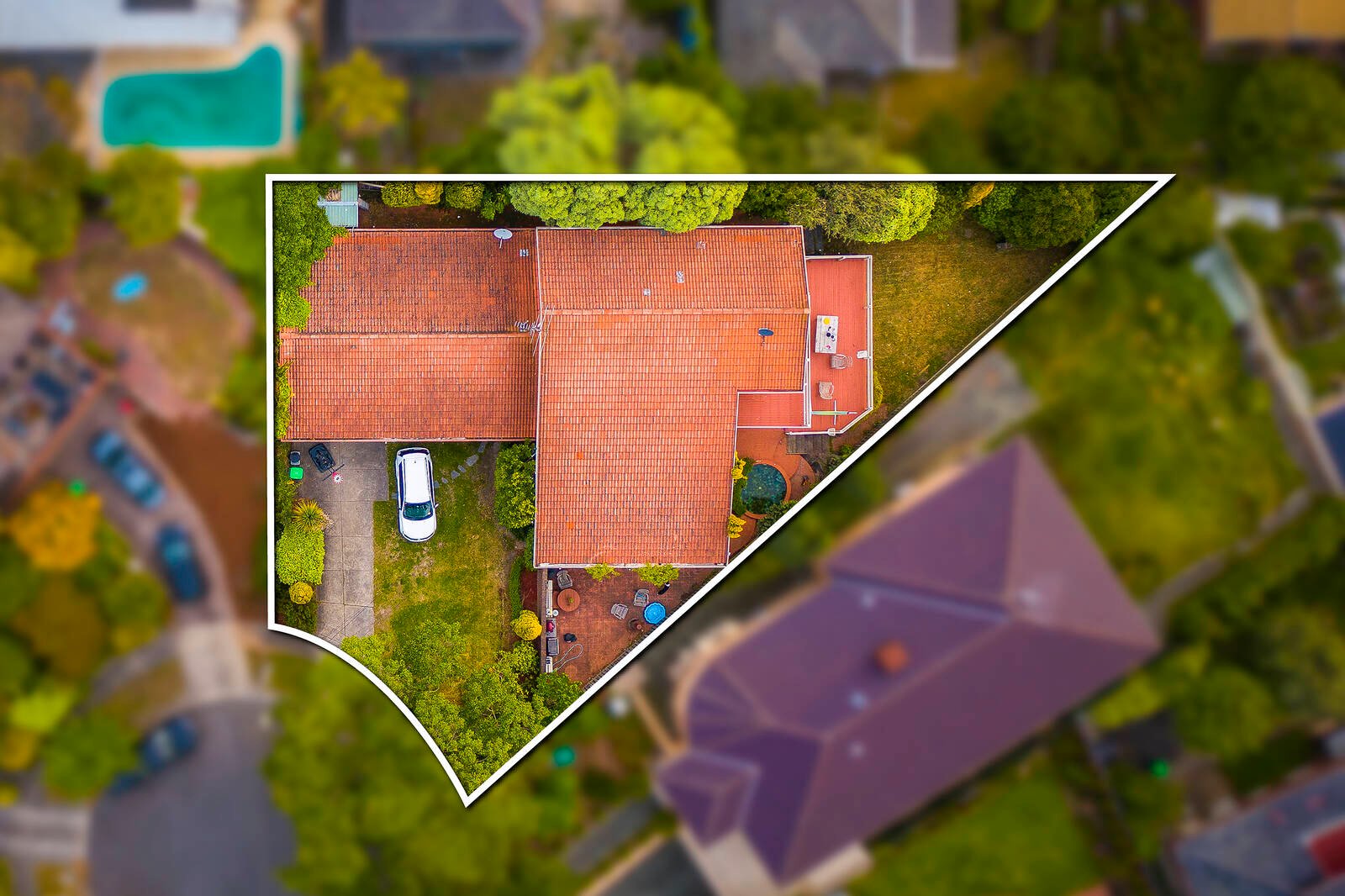 Real Estate and Property in 5 Para Court, Doncaster, VIC