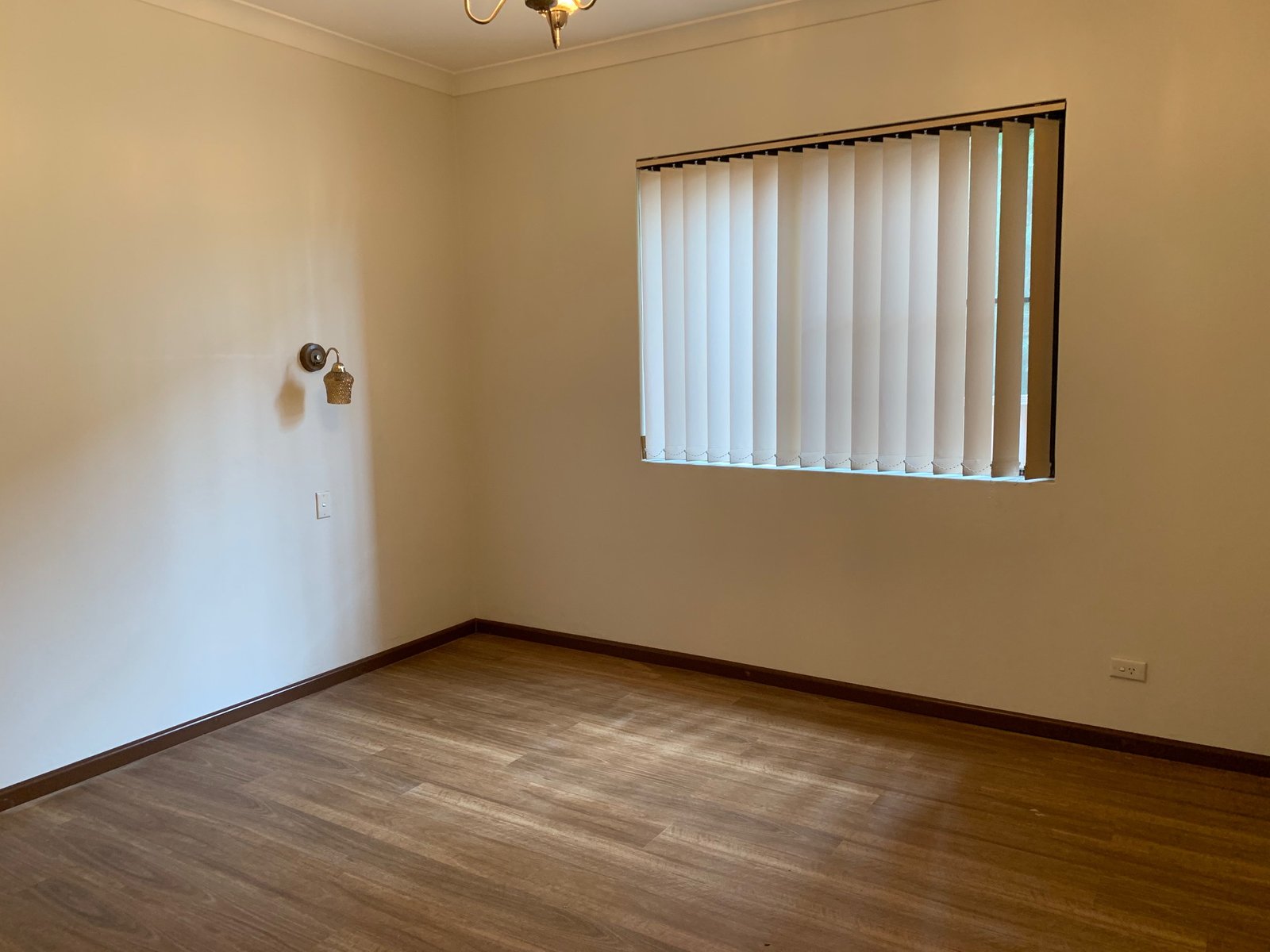 5 PARKSIDE Drive KOGARAH BAY 6